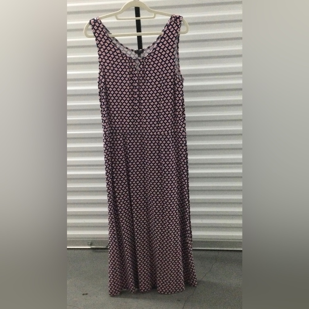 NEW never worn Talbots stretchy maxi, cute keyhole detail